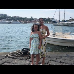 Meet your Posher, Ella